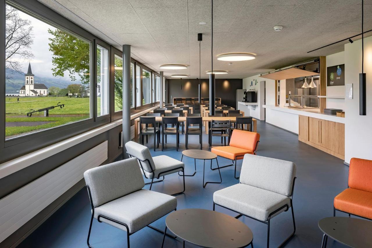 Rapperswil-Jona Youth Hostel Bagian luar foto